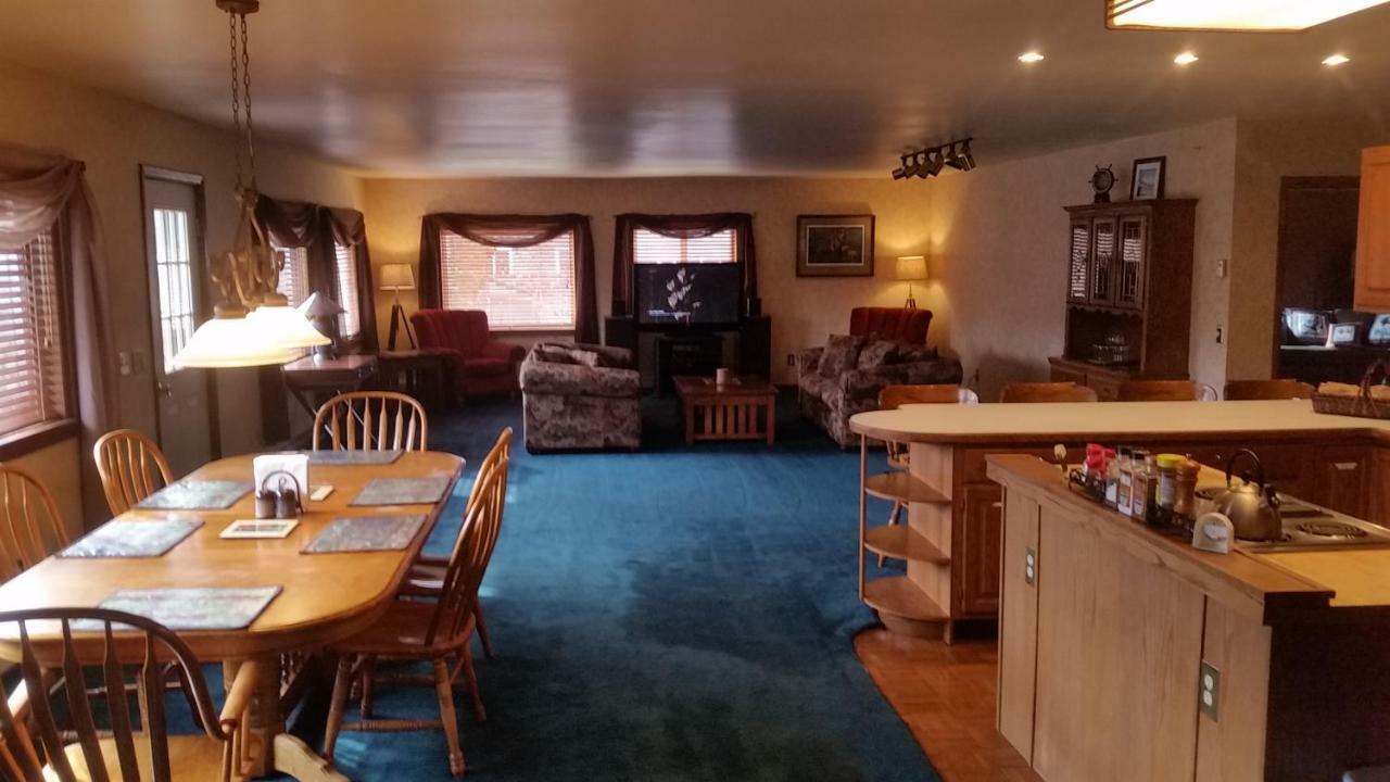 Kodiak Russian River Lodge Buitenkant foto